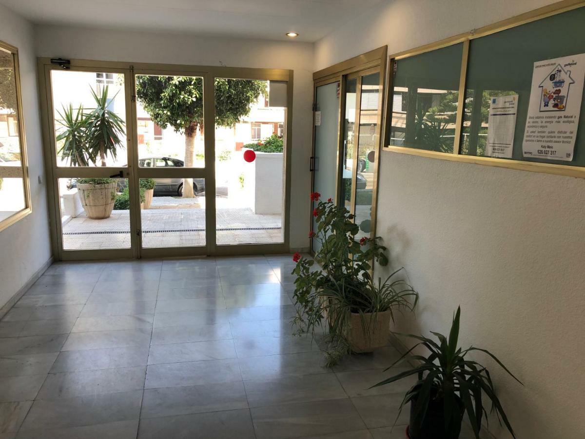 Apartamento Familiar Leomar 살루 외부 사진