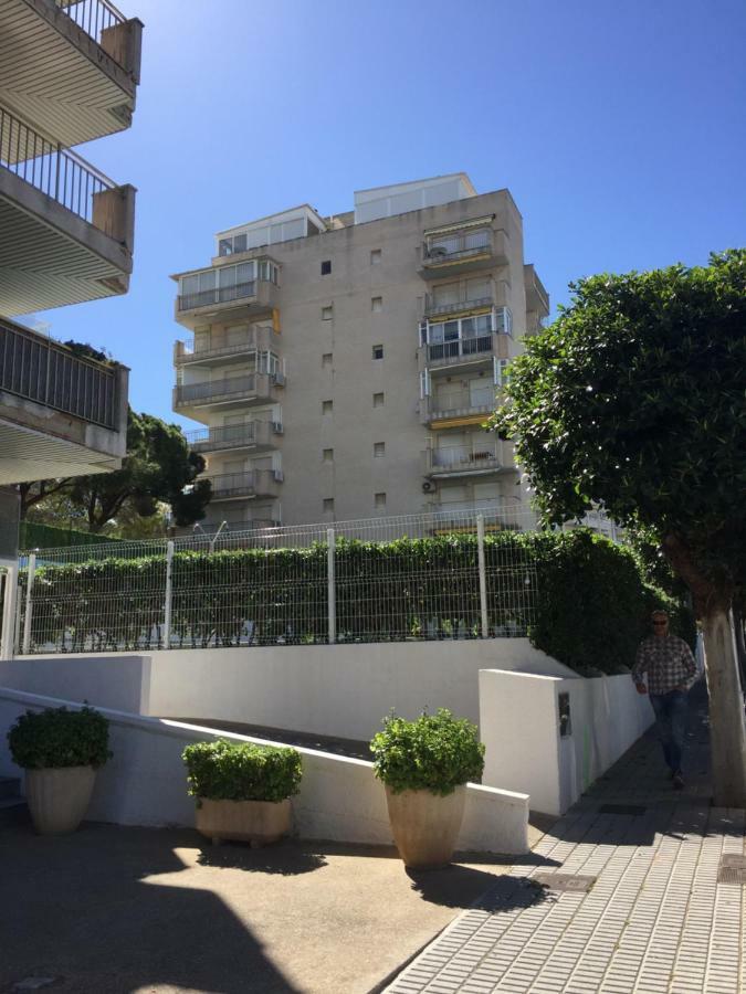 Apartamento Familiar Leomar 살루 외부 사진